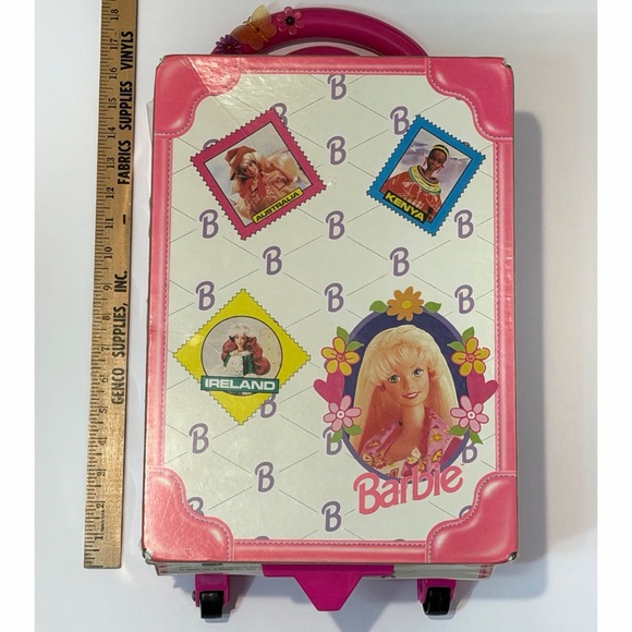 90s Barbie Take Along Doll Trunk World Travel Handle Rolling Cardboard Suitcase - Picture 3 of 16